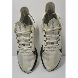NIKE ZOOM GRAVITY Running Tennis Shoes For Women’s Size 9